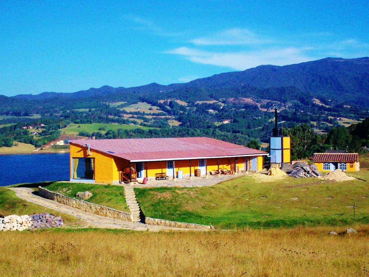 Sidarta Y Bella Casita De Campo *