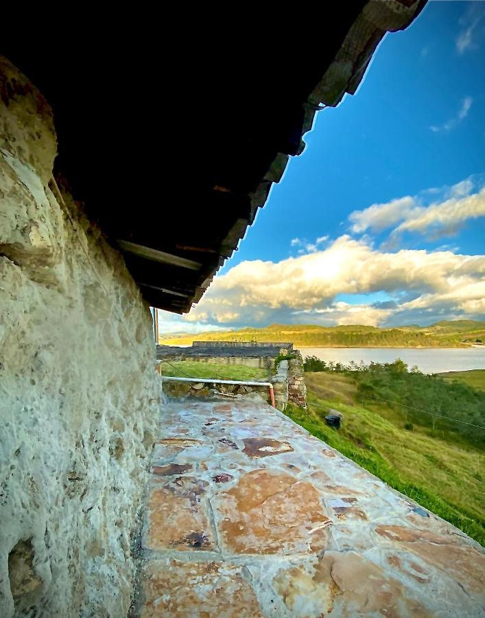 Sidarta Y Bella Casita De Campo *